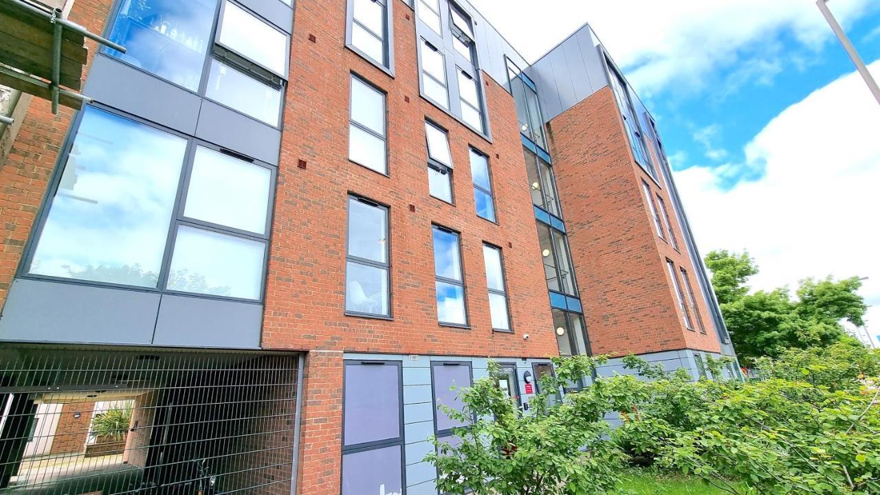 Spacious City Studio / Wifi / Parking Liverpool Exterior photo
