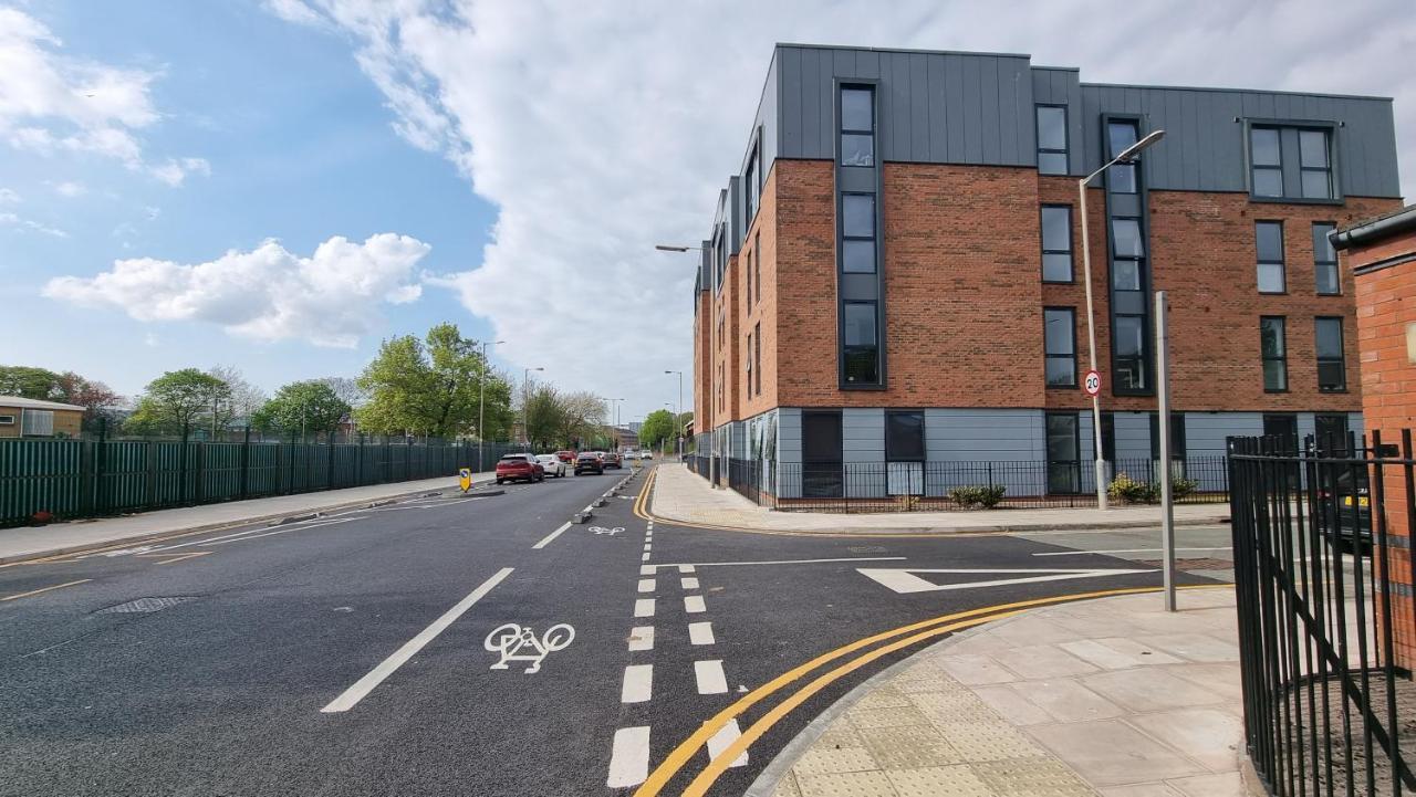 Spacious City Studio / Wifi / Parking Liverpool Exterior photo